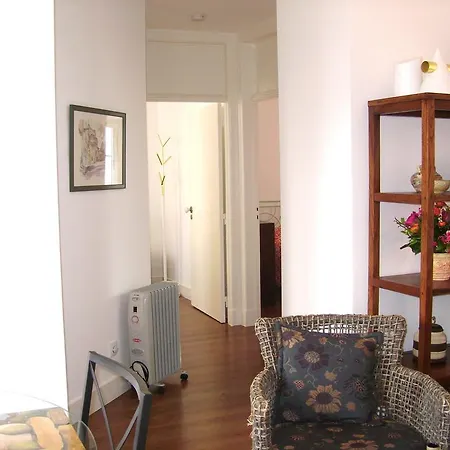 Elegant S. Miguel Apartment Lisbon