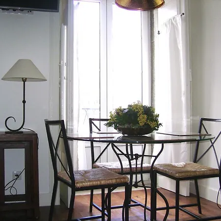 Elegant S. Miguel Apartment