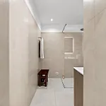 Elegant S. Miguel