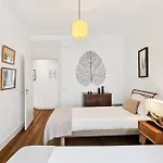 Elegant S. Miguel 아파트